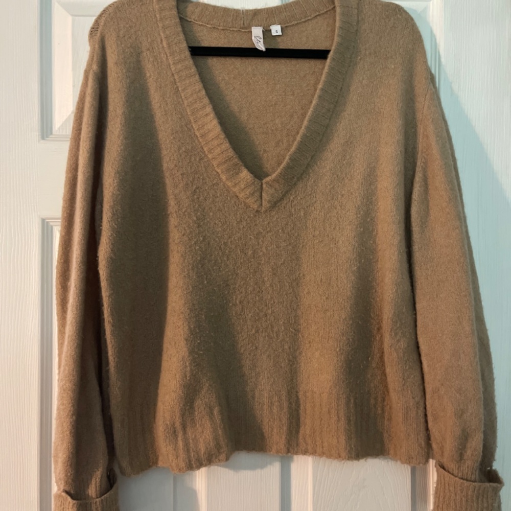 Long Sleeve Sweater Wool Fox Blend - Picture 2 of 5